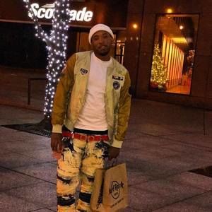 Meet your Posher, Ronald